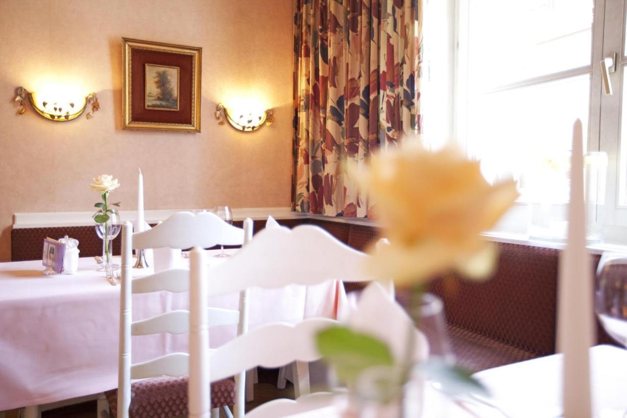 Hotel Hirsch Leonberg Esterno foto