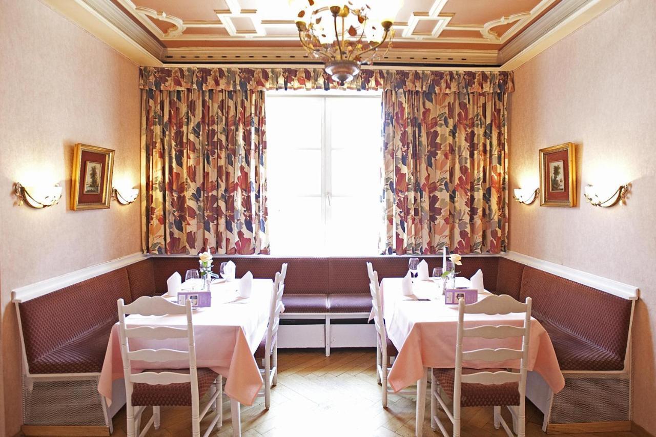 Hotel Hirsch Leonberg Esterno foto